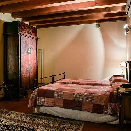 Antico San Zeno Centro Storico 4*