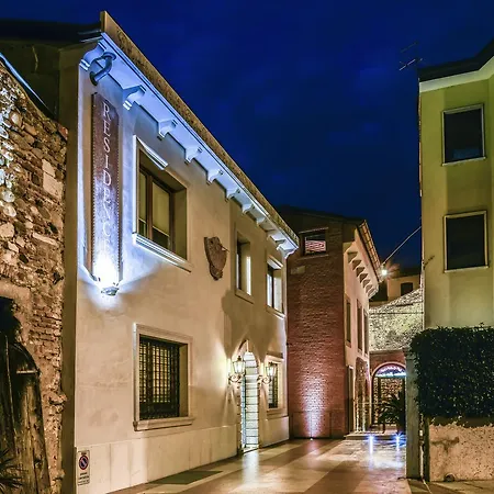Antico San Zeno Aparthotel