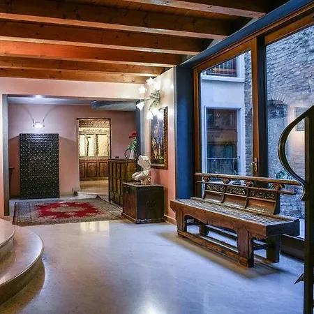 Antico San Zeno Aparthotel 3*