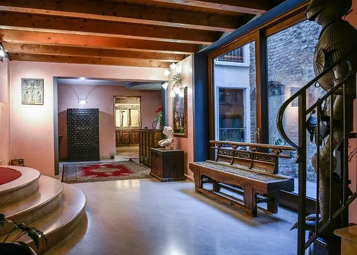 Antico San Zeno Centro Storico 公寓式酒店 4*