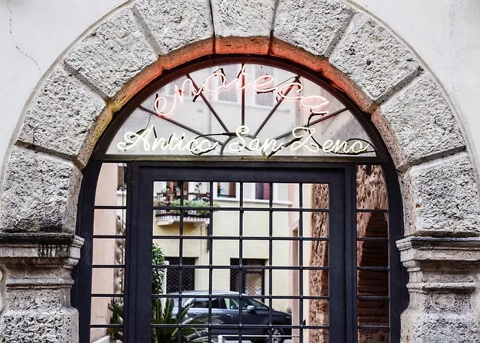 Antico San Zeno Centro Storico 维罗纳