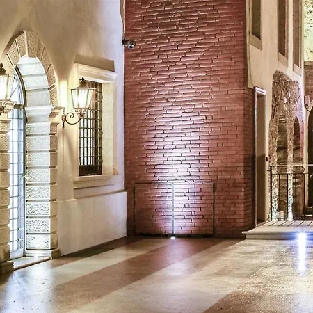 Antico San Zeno Centro Storico 3*